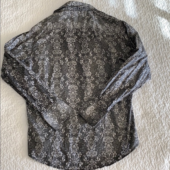 Gray button up - Picture 4 of 4